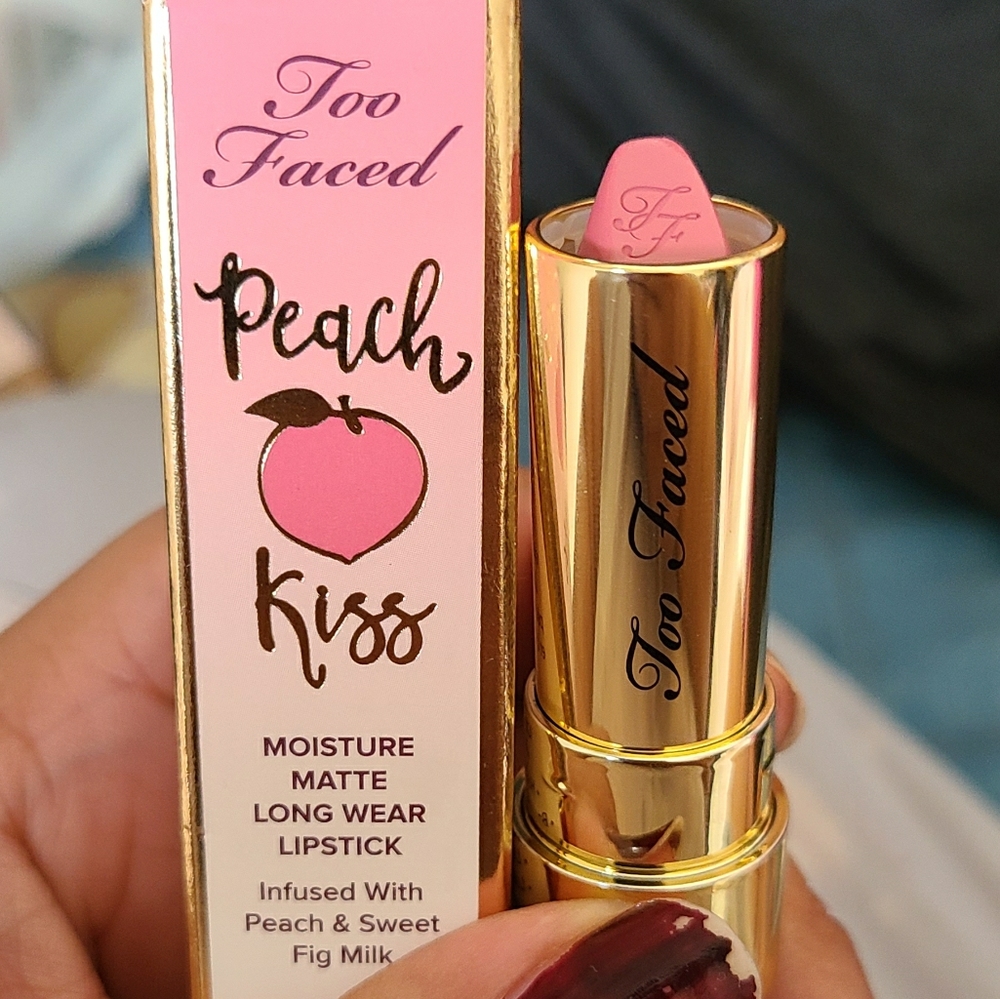 Lipstick